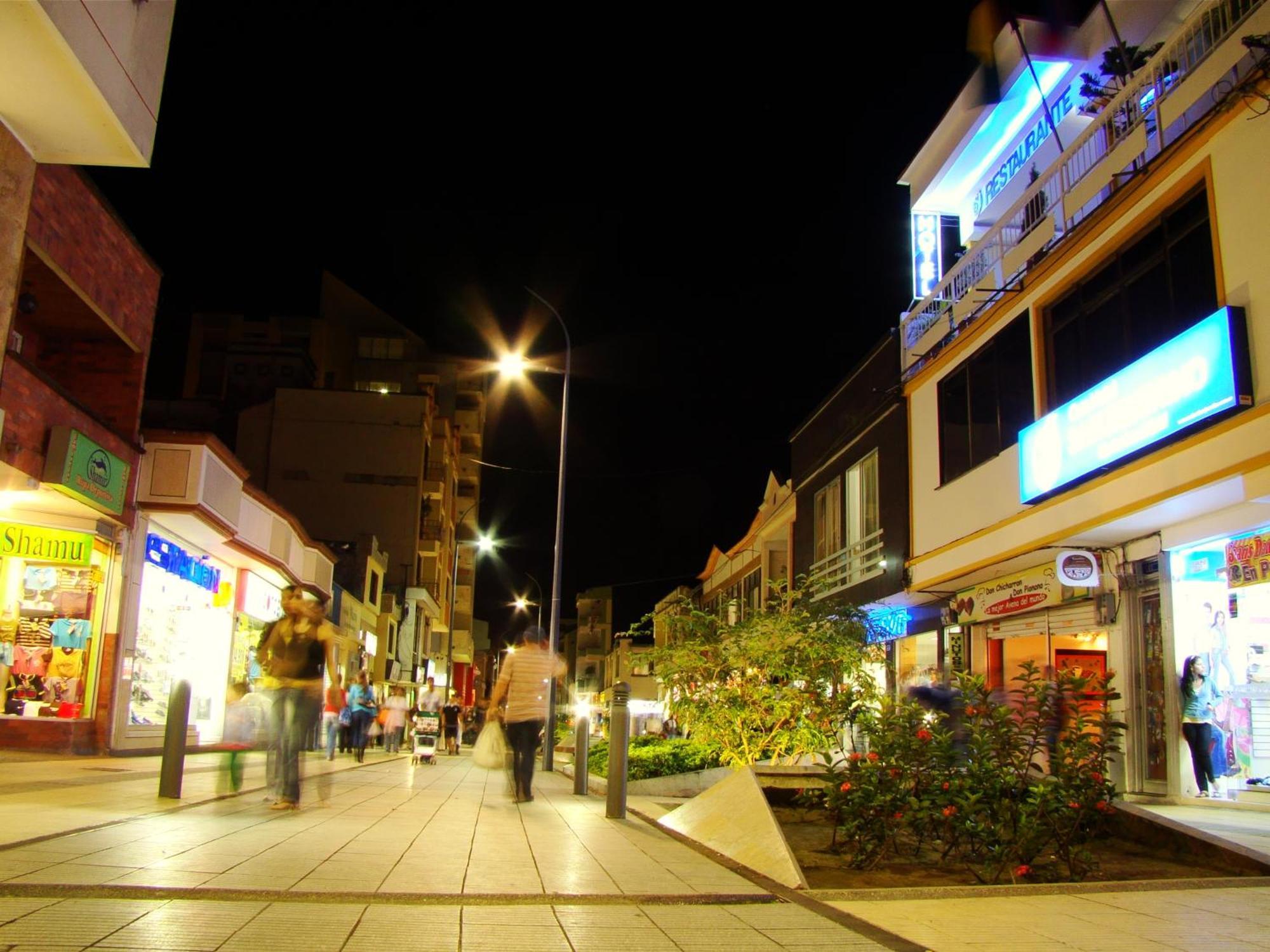 Hotel San Jeronimo Armenia Bagian luar foto