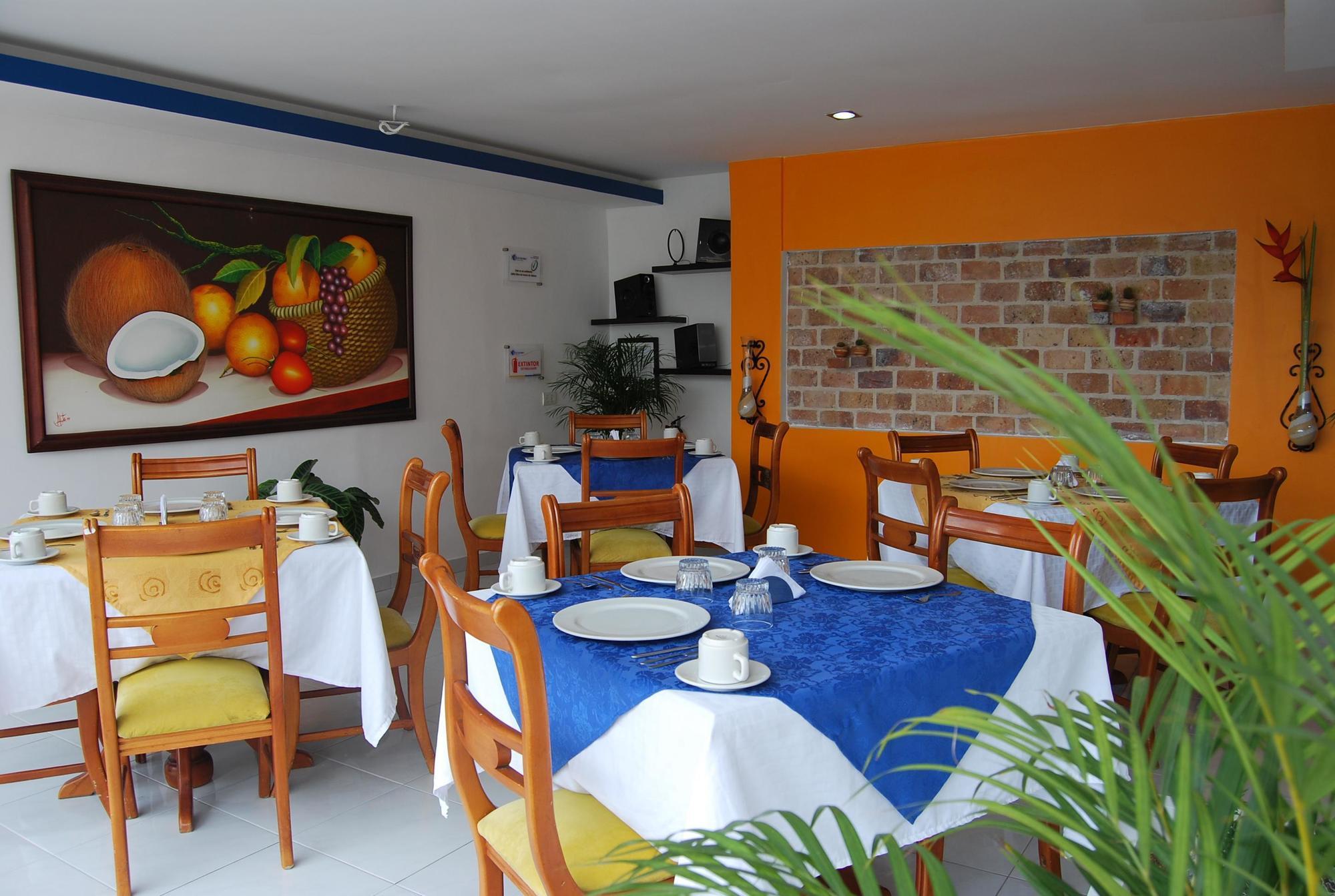 Hotel San Jeronimo Armenia Bagian luar foto